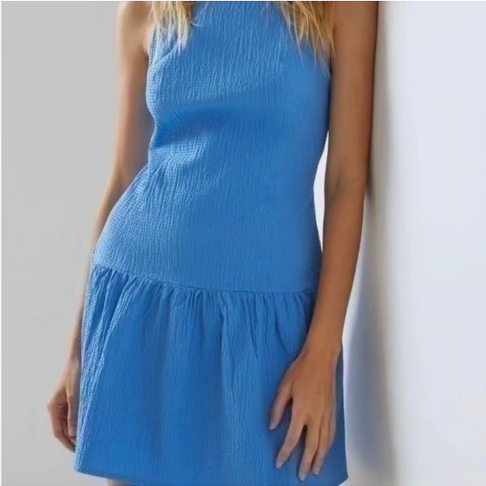 Elegant Blue Sleeveless Dress